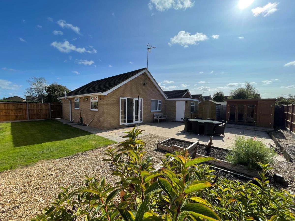 Lodge In The Heart Of Bourne Thurlby Kültér fotó